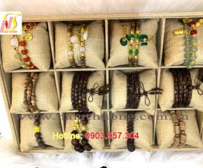 Vòng tay trầm hương NT