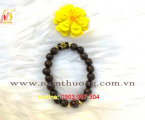 Vòng tay trầm hương NT