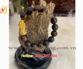 Vòng tay trầm hương NT 40