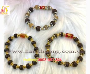 Vòng tay trầm hương NT