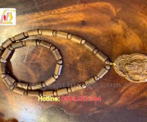 Chuỗi trầm hương NT