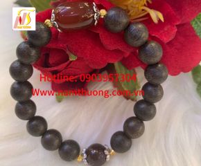 Vòng tay trầm hương NT