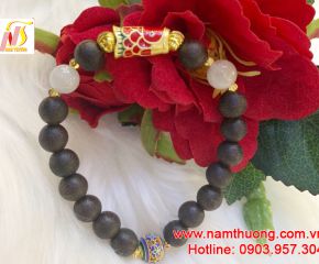 Vòng tay trầm hương NT