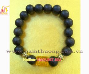 Vòng tay trầm hương NT