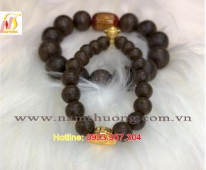 Vòng tay trầm hương NT